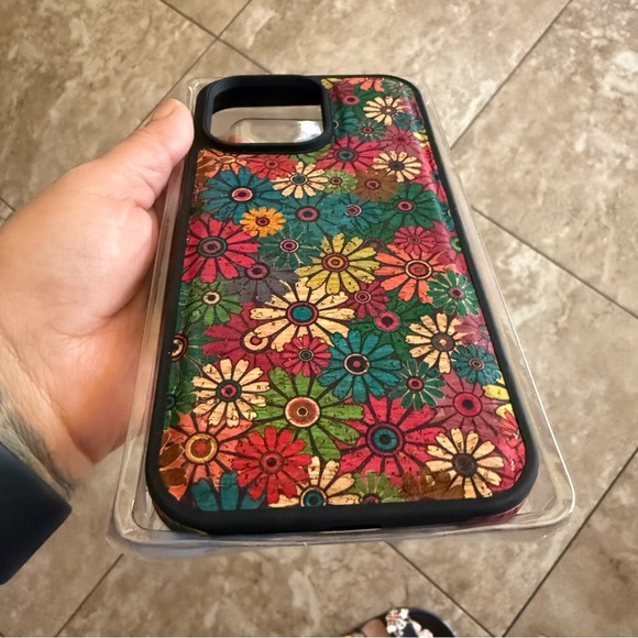 Floral & Butterfly Cell iPhone 16 Pro Max Cases - Picture 10 of 13